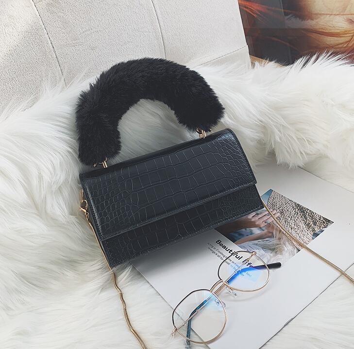 Maomao portable crossbody bag