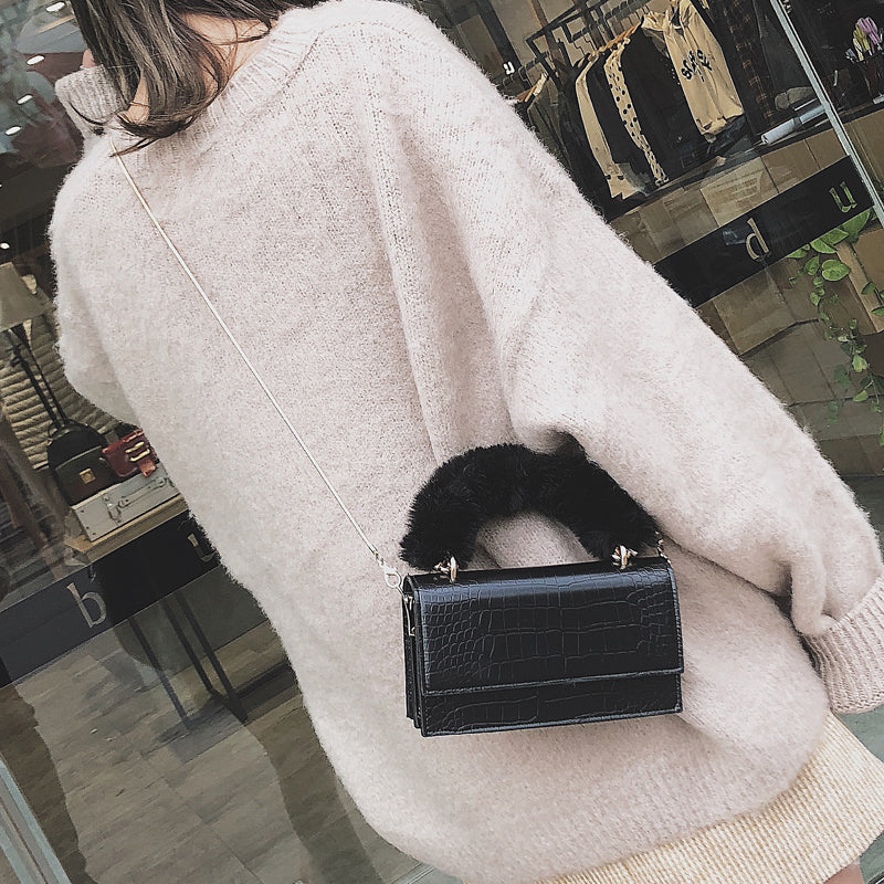 Maomao portable crossbody bag